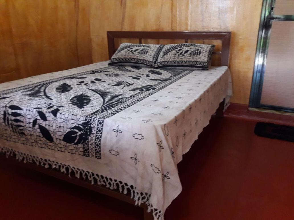 Naaval Beach Villa & Rooms باتيكالوا المظهر الخارجي الصورة